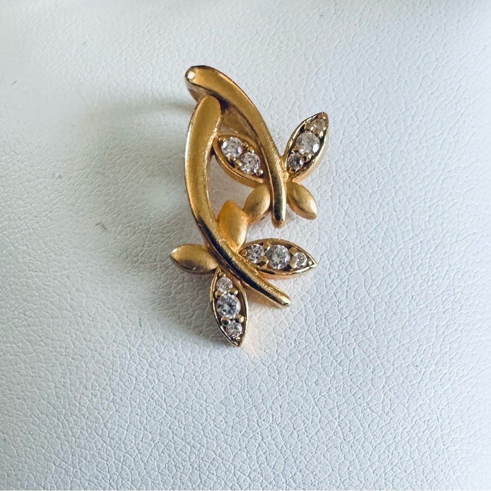 22K Yellow Gold Vintage Leaf and Branch Pendant Nature Elegant